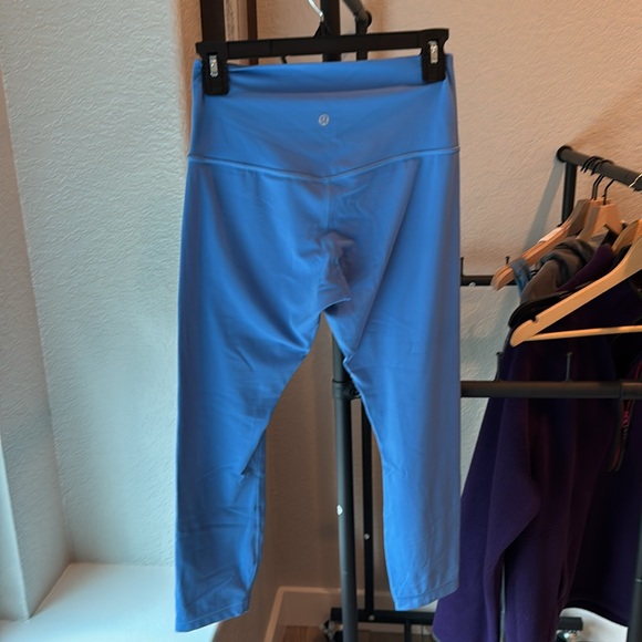 Lululemon Align High-Rise Crop 23" Blue Nile EUC Size 8 - Picture 11 of 11